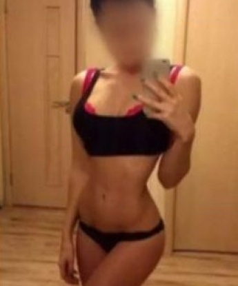 Я креативная и страстная, всегда иду на встречу твоим желаниям и фантазиям. Мои услуги гарантированно удовлетворят даже самого требовательного мужчину. 💋
Фото настоящие и проверенные, ты можешь убедиться в этом, просмотрев альбом. 📷
Я живу в Москве и готова встретиться с тобой в любое удобное для тебя время. Вместе мы откроем для себя новые грани наслаждения и страсти. 💫
Позволь мне стать твоей временной возлюбленной, и я подарю тебе незабываемые моменты сладострастия и релаксации. Каждая встреча со мной станет исключительной и запоминающейся. ✨
У меня есть много положительных отзывов от моих предыдущих партнеров, которые подтверждают мою нежность и профессионализм. Доверься моим мягким прикосновениям и ты не пожалеешь! 💕
Ты заслуживаешь настоящего удовольствия, и я готова сделать всё, чтобы ты остался доволен нашей встречей! Напиши мне и давай начнем приятное знакомство в Москве. 😘 6399, 27 лет