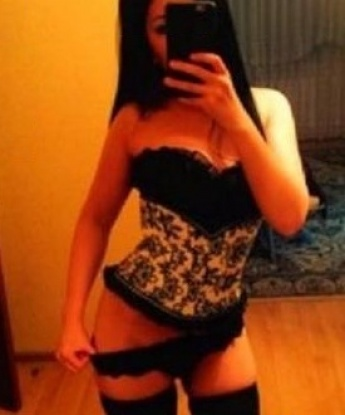 Я креативная и страстная, всегда иду на встречу твоим желаниям и фантазиям. Мои услуги гарантированно удовлетворят даже самого требовательного мужчину. 💋
Фото настоящие и проверенные, ты можешь убедиться в этом, просмотрев альбом. 📷
Я живу в Москве и готова встретиться с тобой в любое удобное для тебя время. Вместе мы откроем для себя новые грани наслаждения и страсти. 💫
Позволь мне стать твоей временной возлюбленной, и я подарю тебе незабываемые моменты сладострастия и релаксации. Каждая встреча со мной станет исключительной и запоминающейся. ✨
У меня есть много положительных отзывов от моих предыдущих партнеров, которые подтверждают мою нежность и профессионализм. Доверься моим мягким прикосновениям и ты не пожалеешь! 💕
Ты заслуживаешь настоящего удовольствия, и я готова сделать всё, чтобы ты остался доволен нашей встречей! Напиши мне и давай начнем приятное знакомство в Москве. 😘 6399, 27 лет